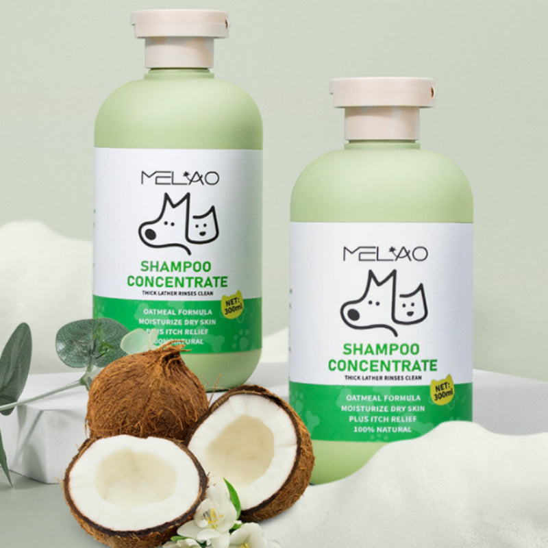 Pet shampoo for sensitive skin and grooming